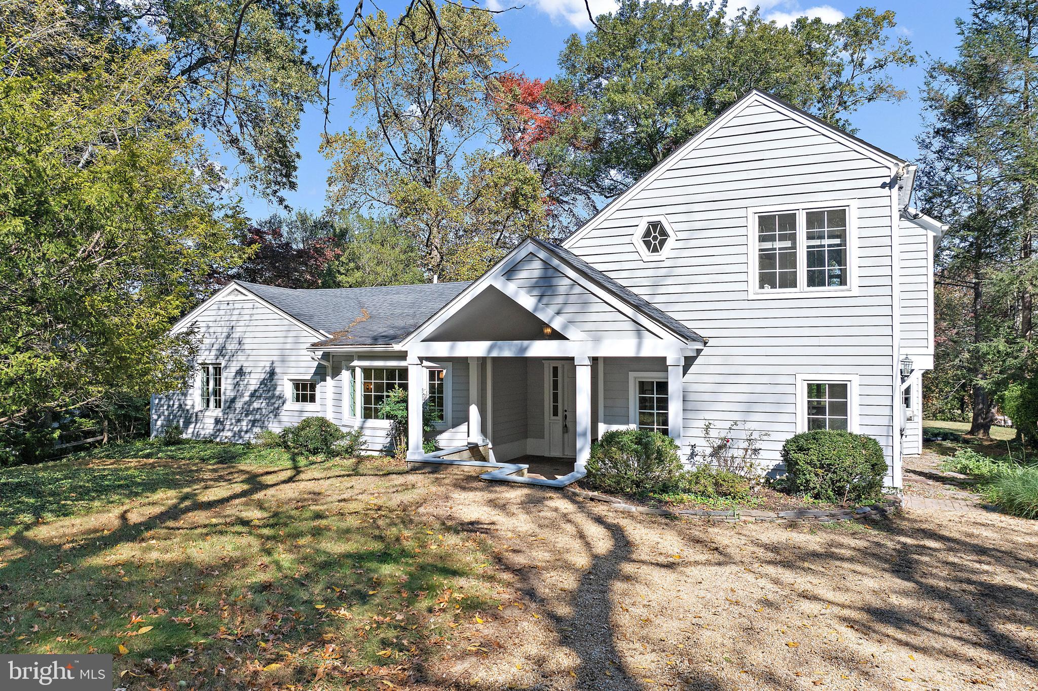 ANNAPOLIS COVE - Residential