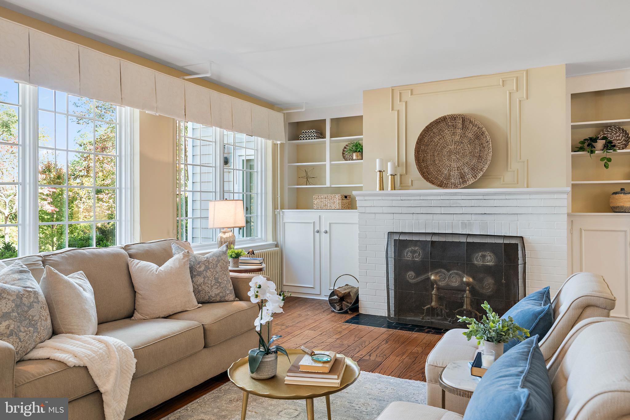 ANNAPOLIS COVE - Residential