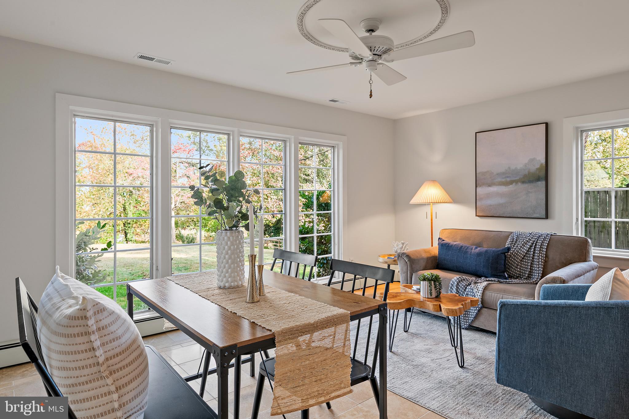 ANNAPOLIS COVE - Residential