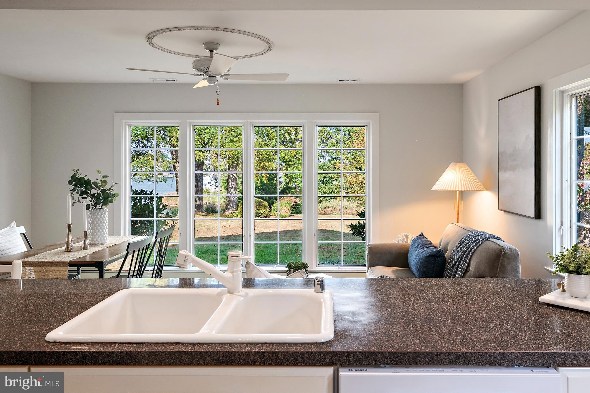 ANNAPOLIS COVE - Residential