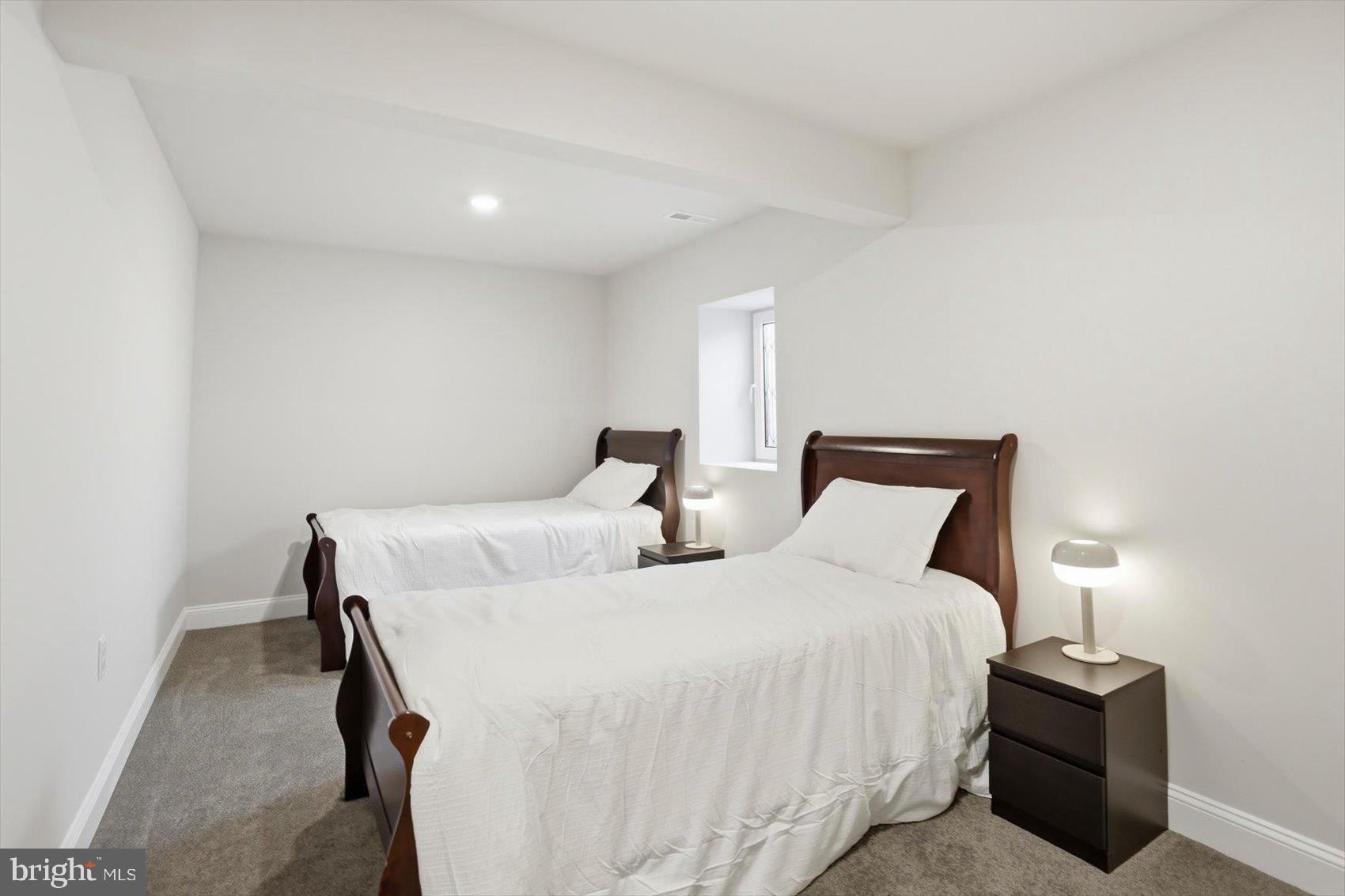 NORTH EAST - Residential