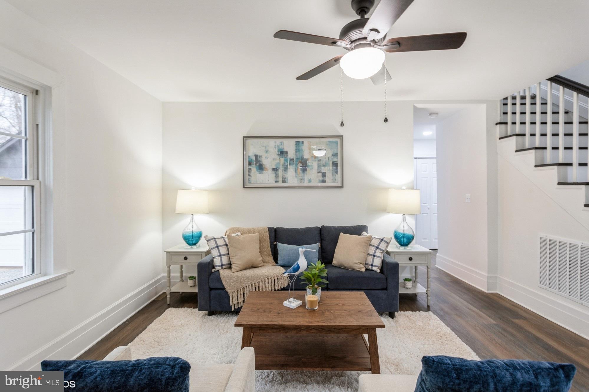 RHOADESVILLE - Residential