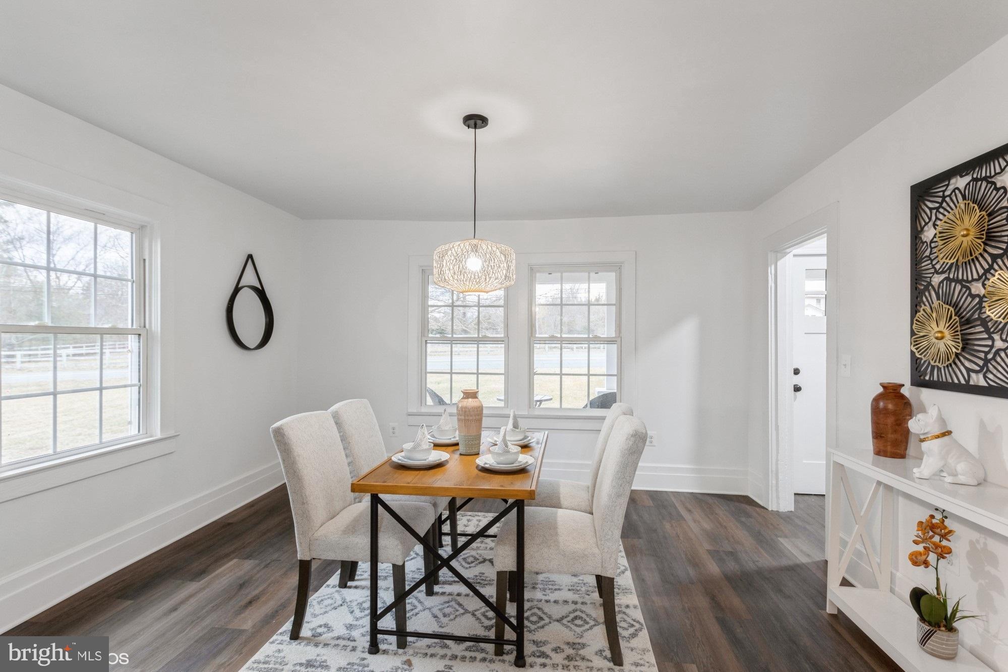 RHOADESVILLE - Residential