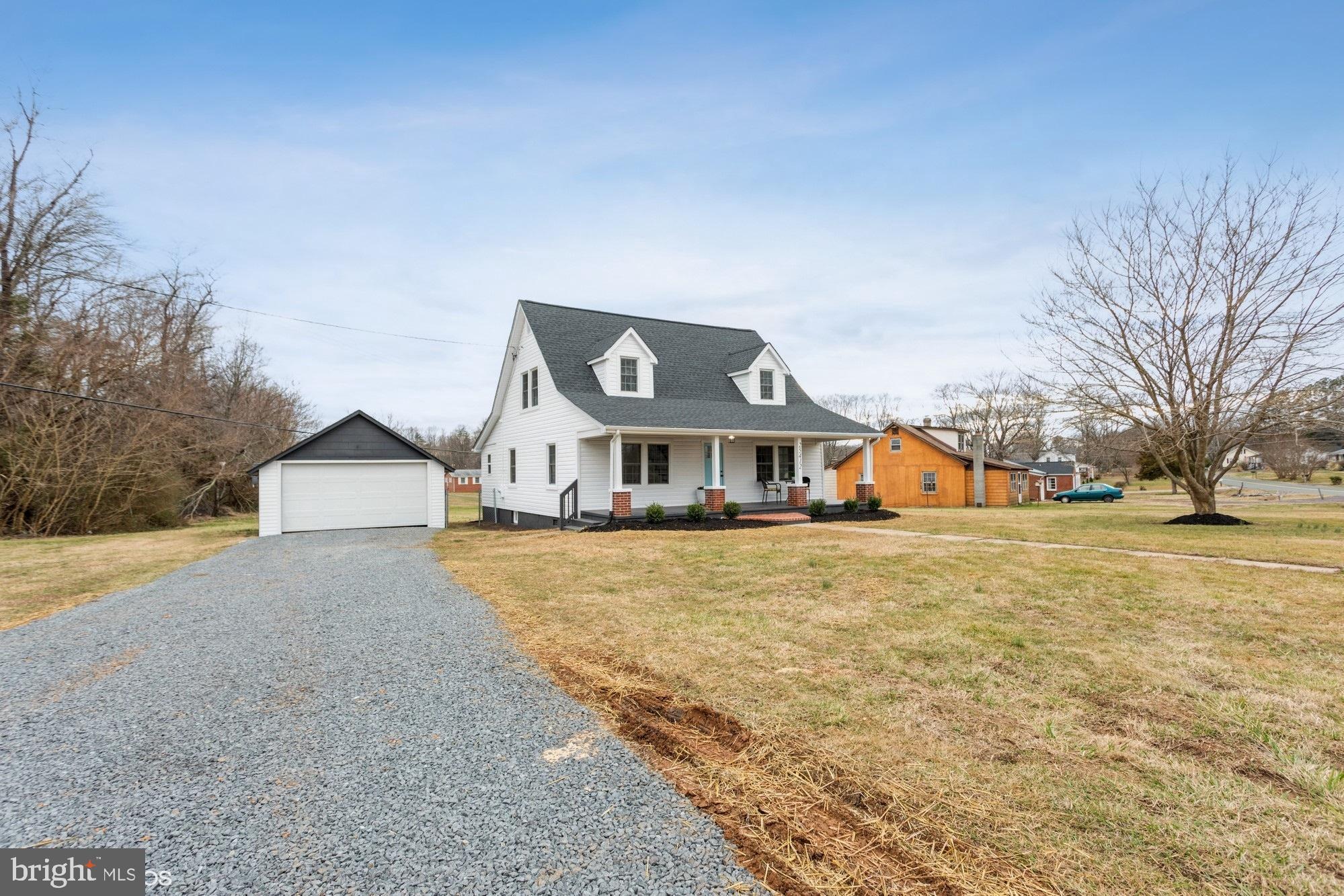 RHOADESVILLE - Residential