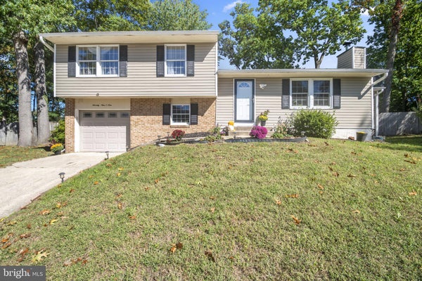 7909 DANBURY CT, GLEN BURNIE, MD 21061 - Image d1f2ec59a41c186bcd2adc6a46ebb784/592404679