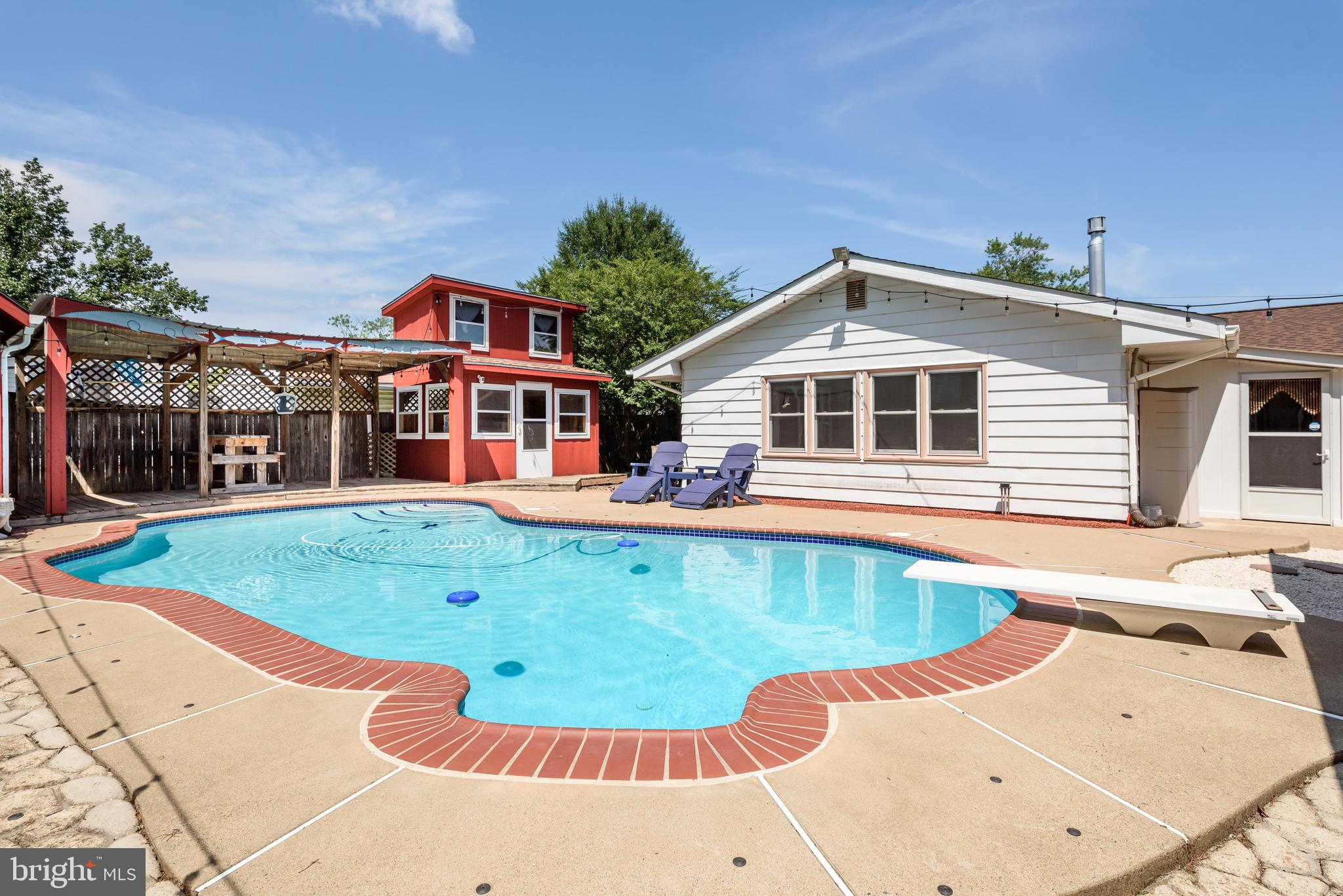 STERLING  PARK - Residential