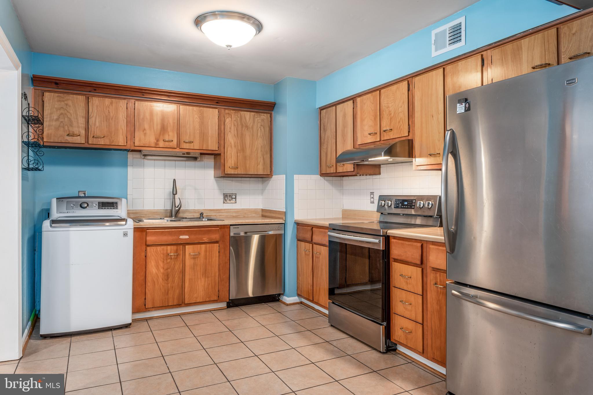 STERLING  PARK - Residential