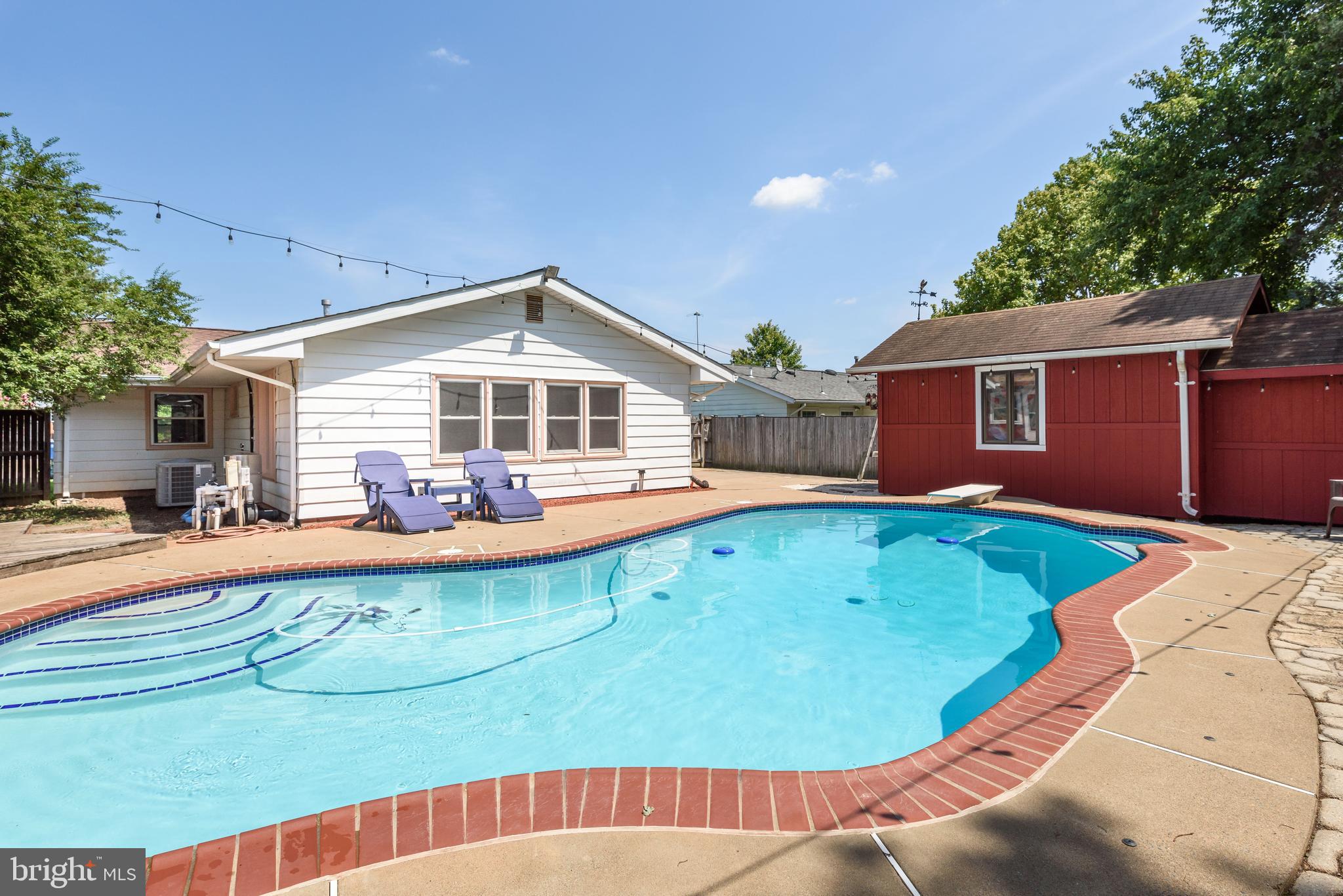 STERLING  PARK - Residential