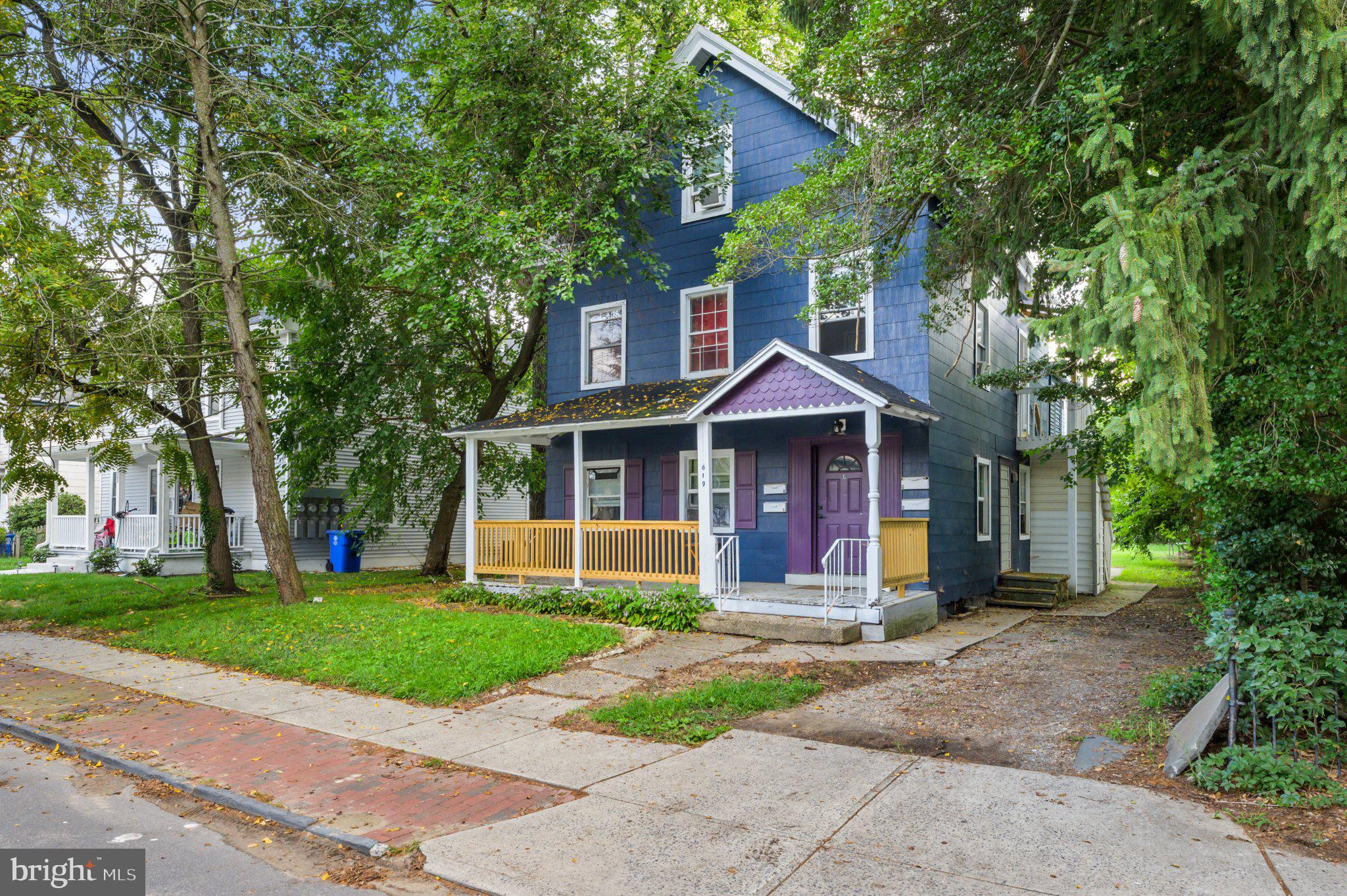 619 COOPER STREET