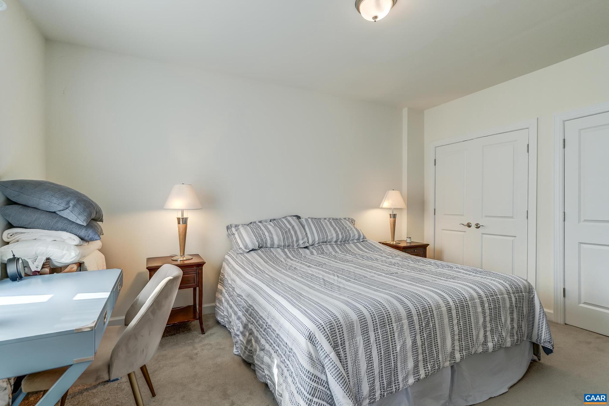 OLD TRAIL - Residential