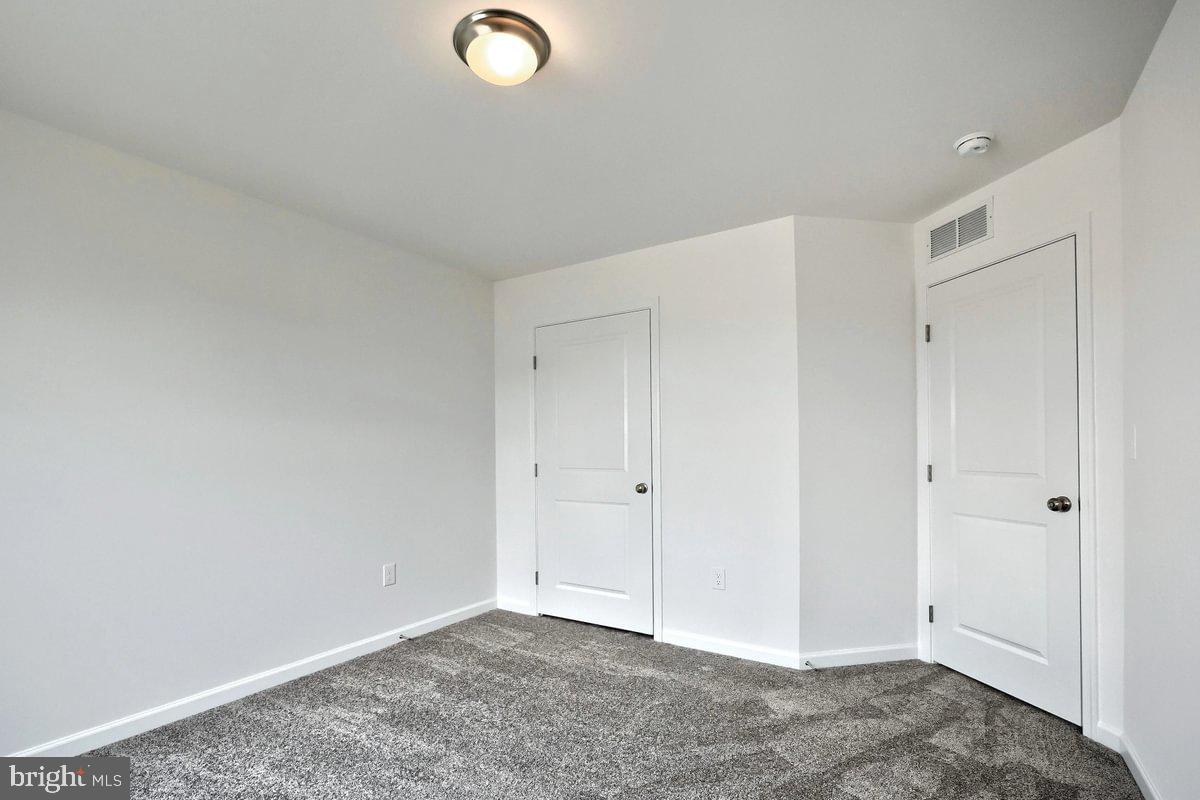 STONE MILL ESTATES - Residential