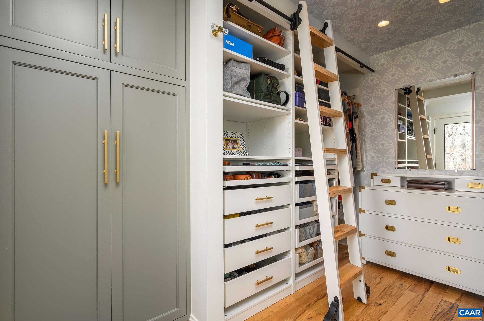 WHIPPOORWILL HOLLOW - Residential