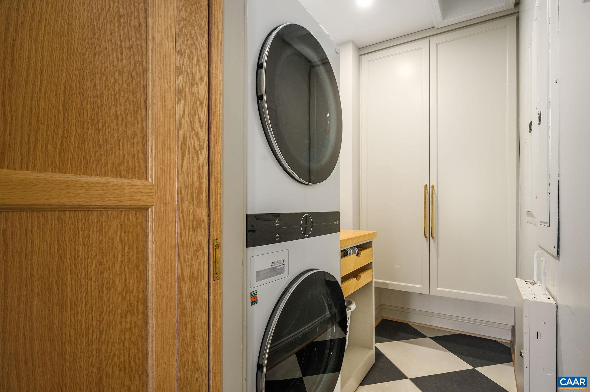 WHIPPOORWILL HOLLOW - Residential