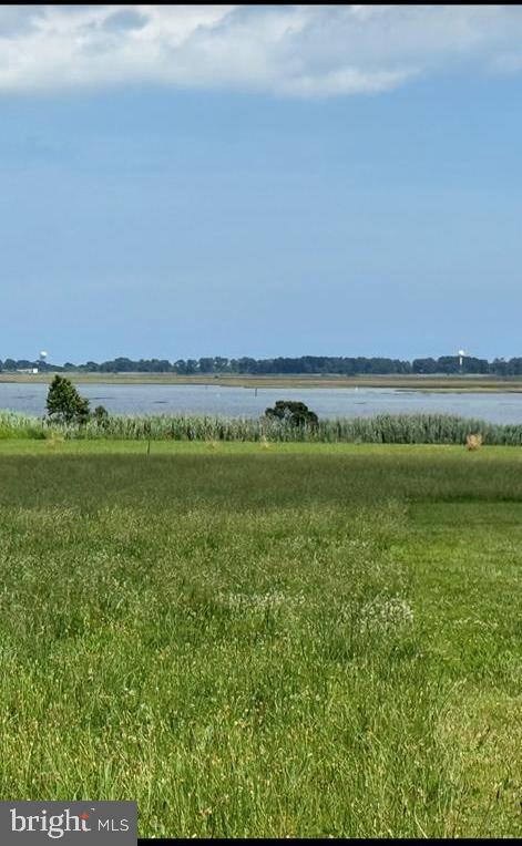 EAGLE SOUND ESTATE - Land