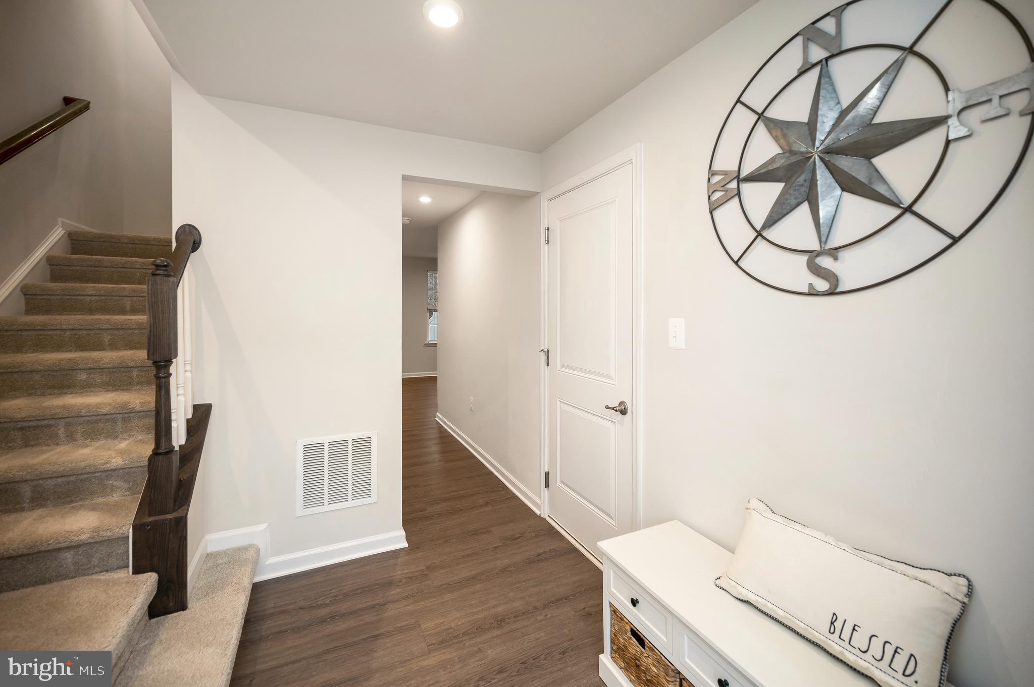 WILDERNESS SHORES - Residential