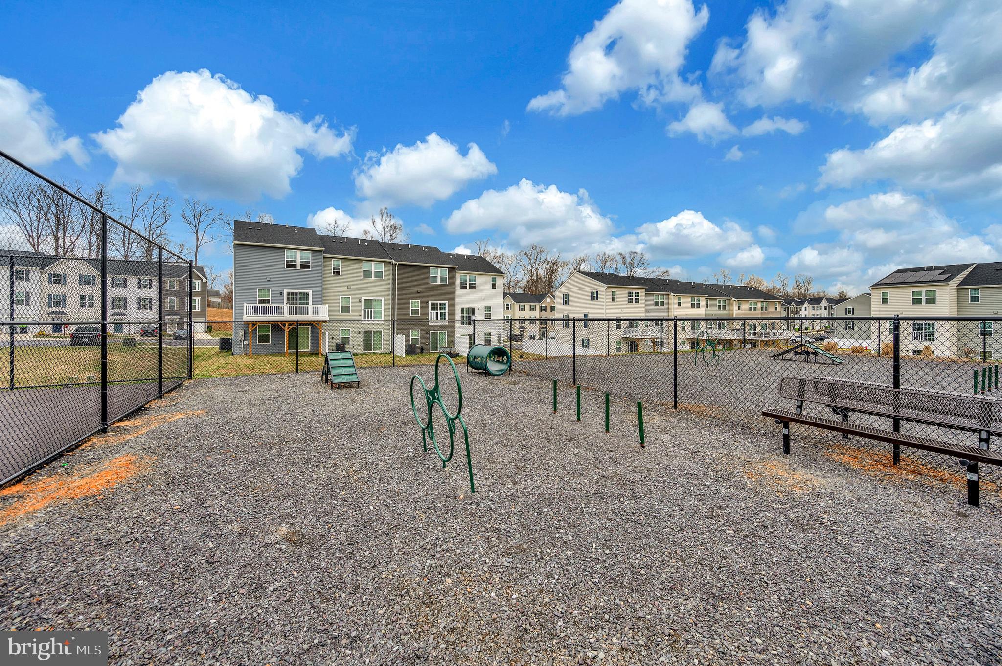 WILDERNESS SHORES - Residential