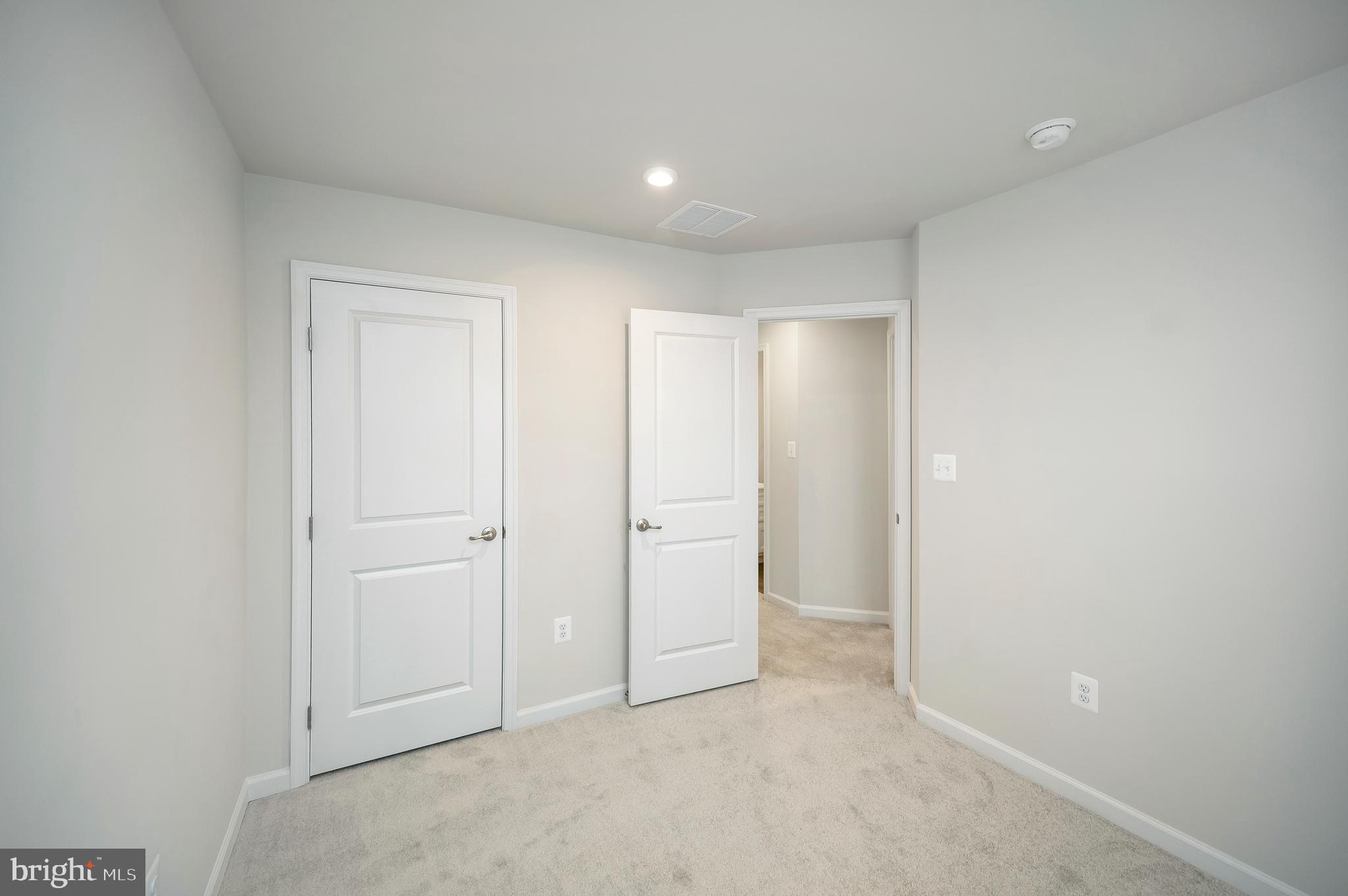 WILDERNESS SHORES - Residential