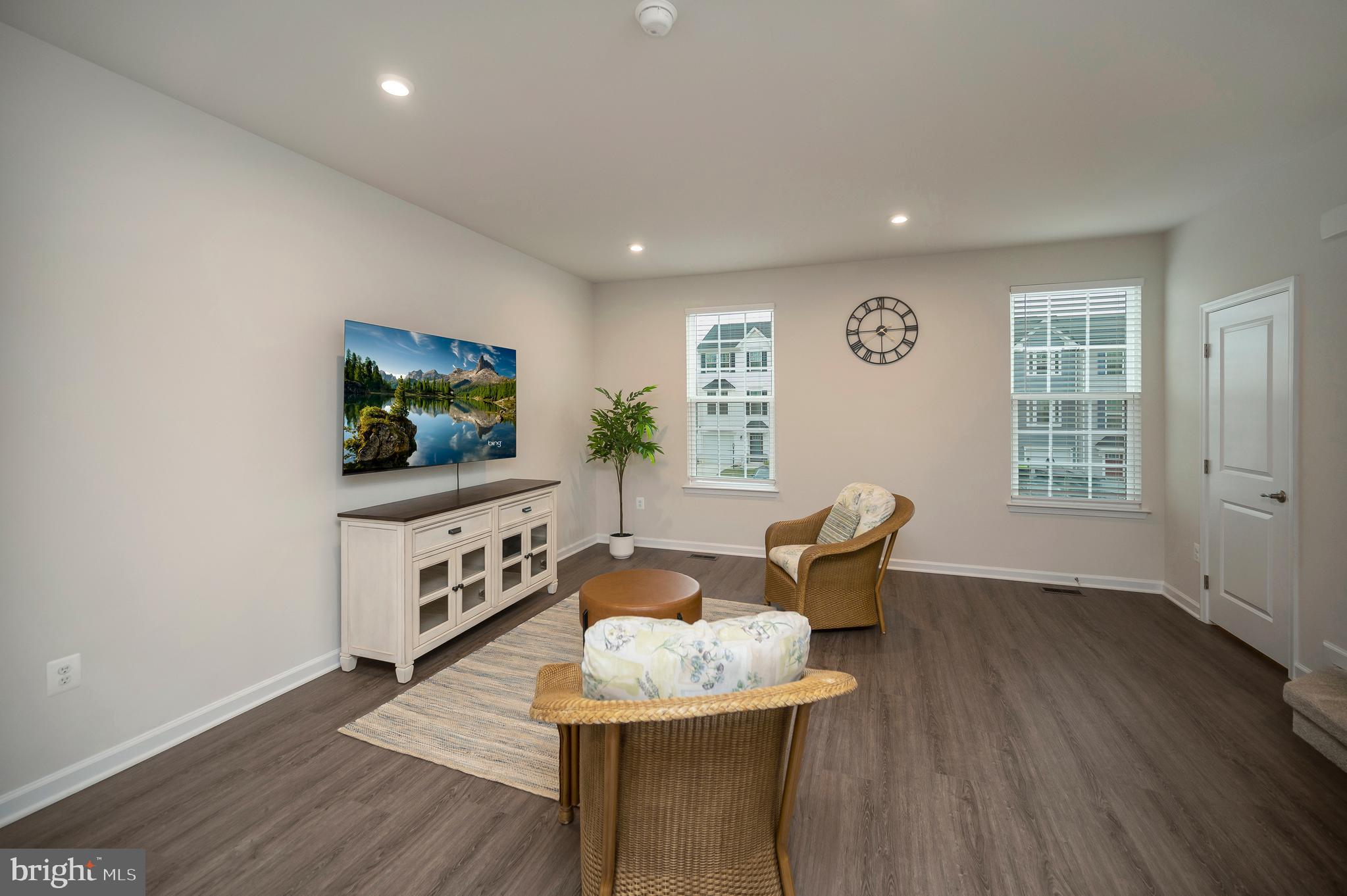 WILDERNESS SHORES - Residential