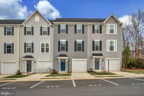 Townhouse For Sale - 36075 Coyote Trail<br/> Orange County, LOCUST GROVE, VA 22508