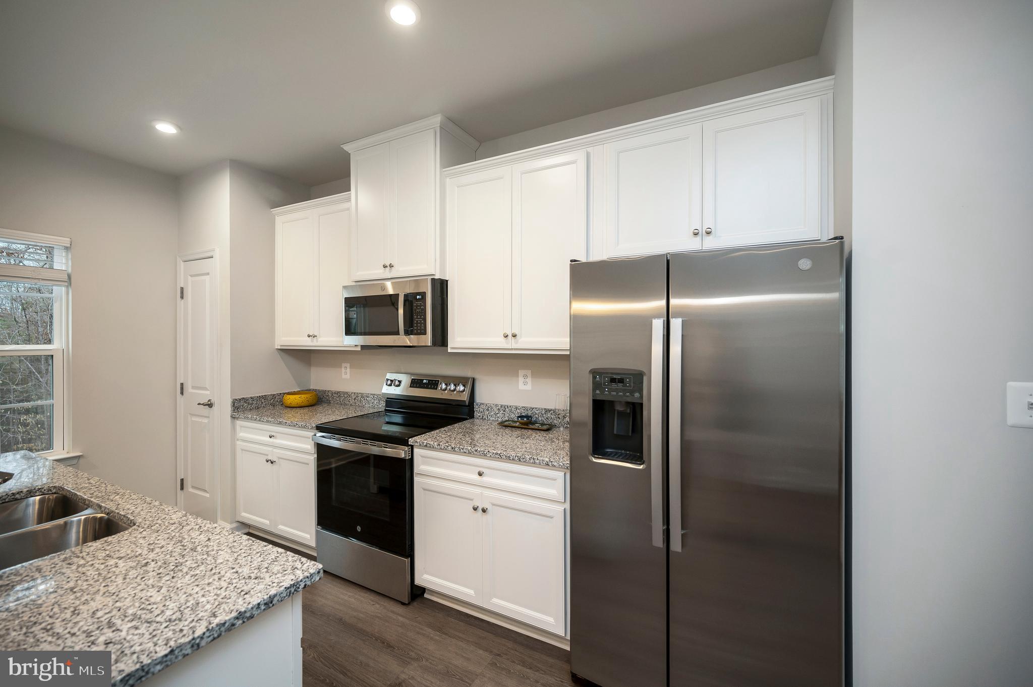 WILDERNESS SHORES - Residential