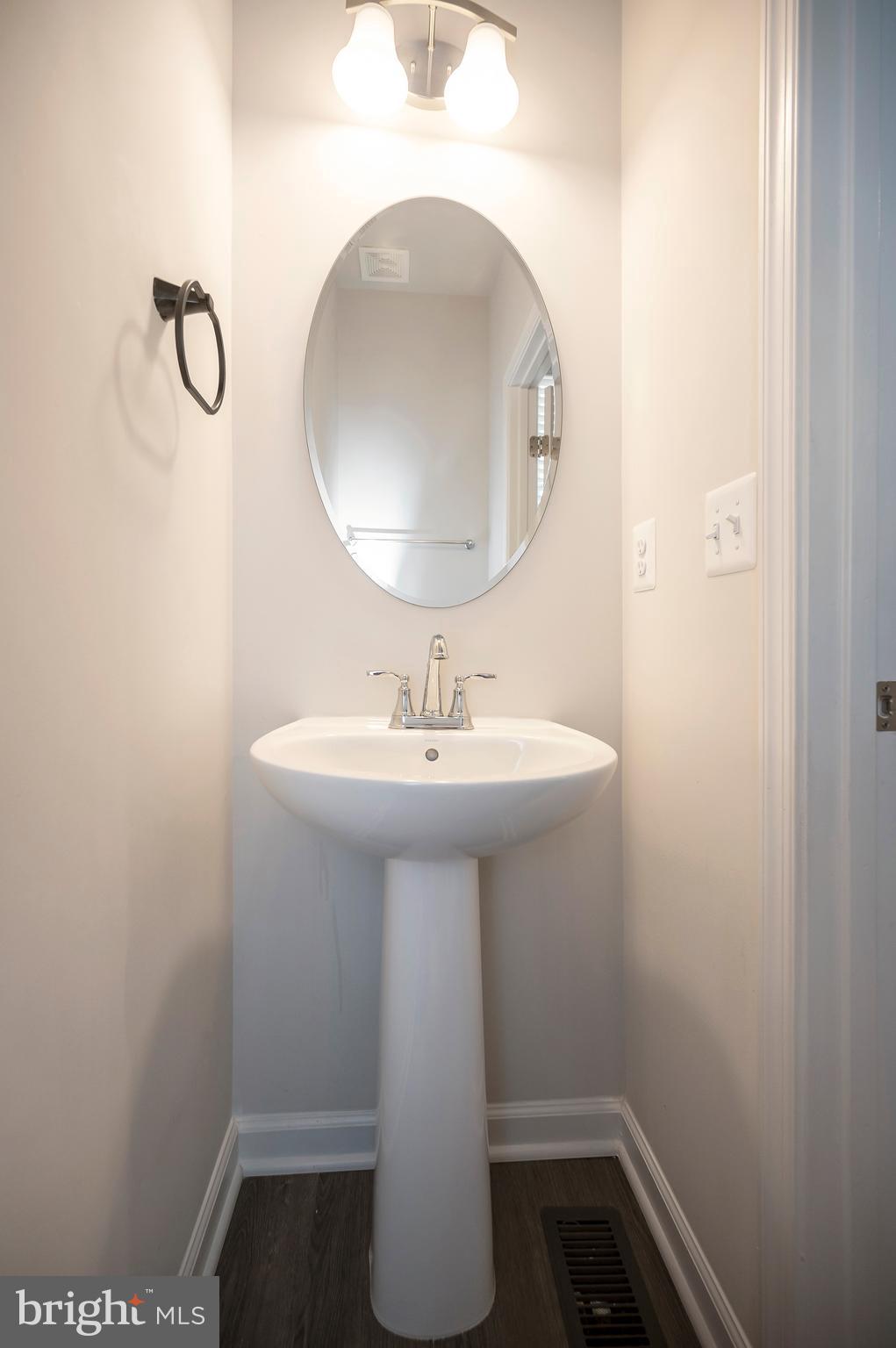 WILDERNESS SHORES - Residential