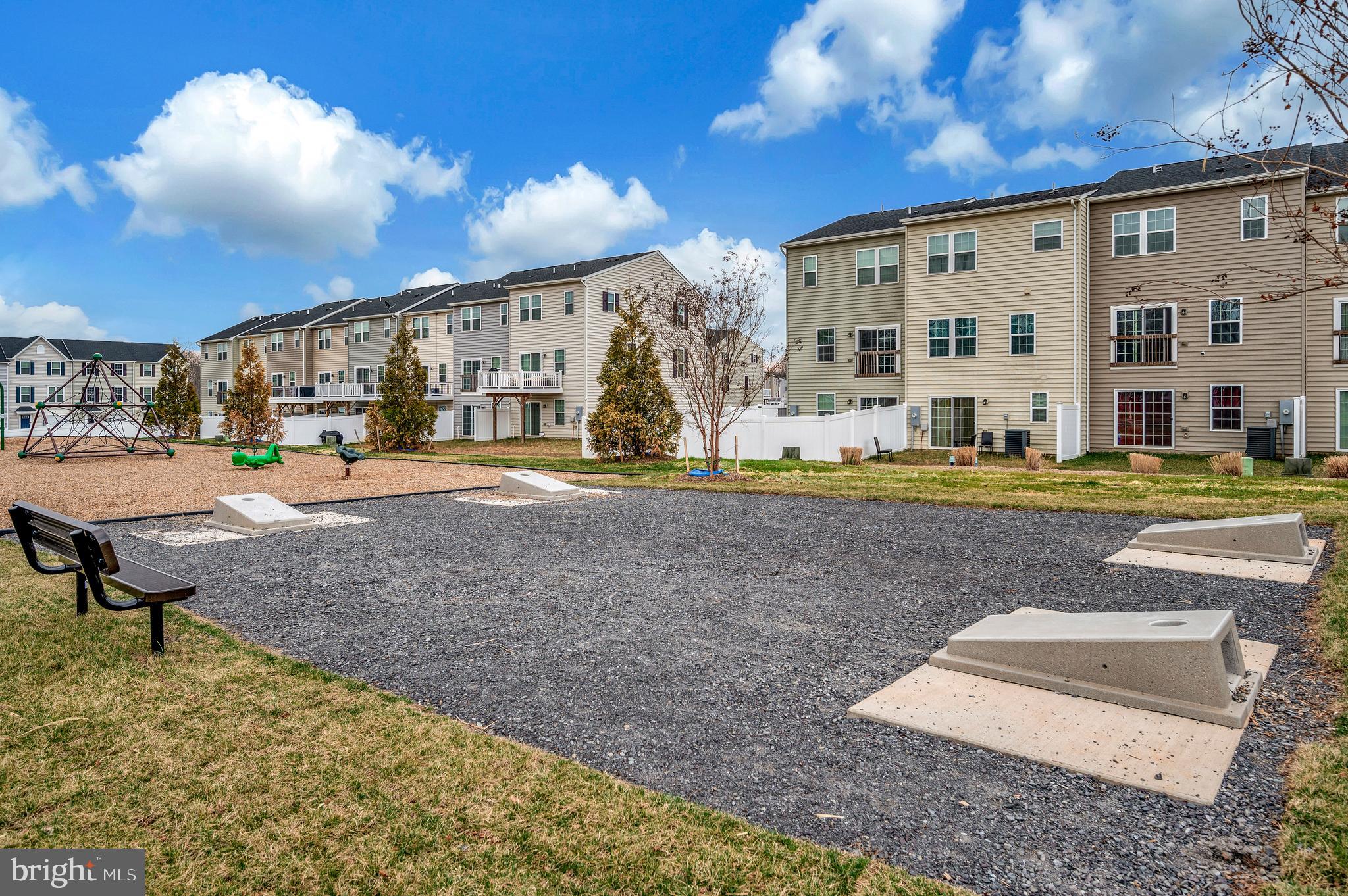 WILDERNESS SHORES - Residential