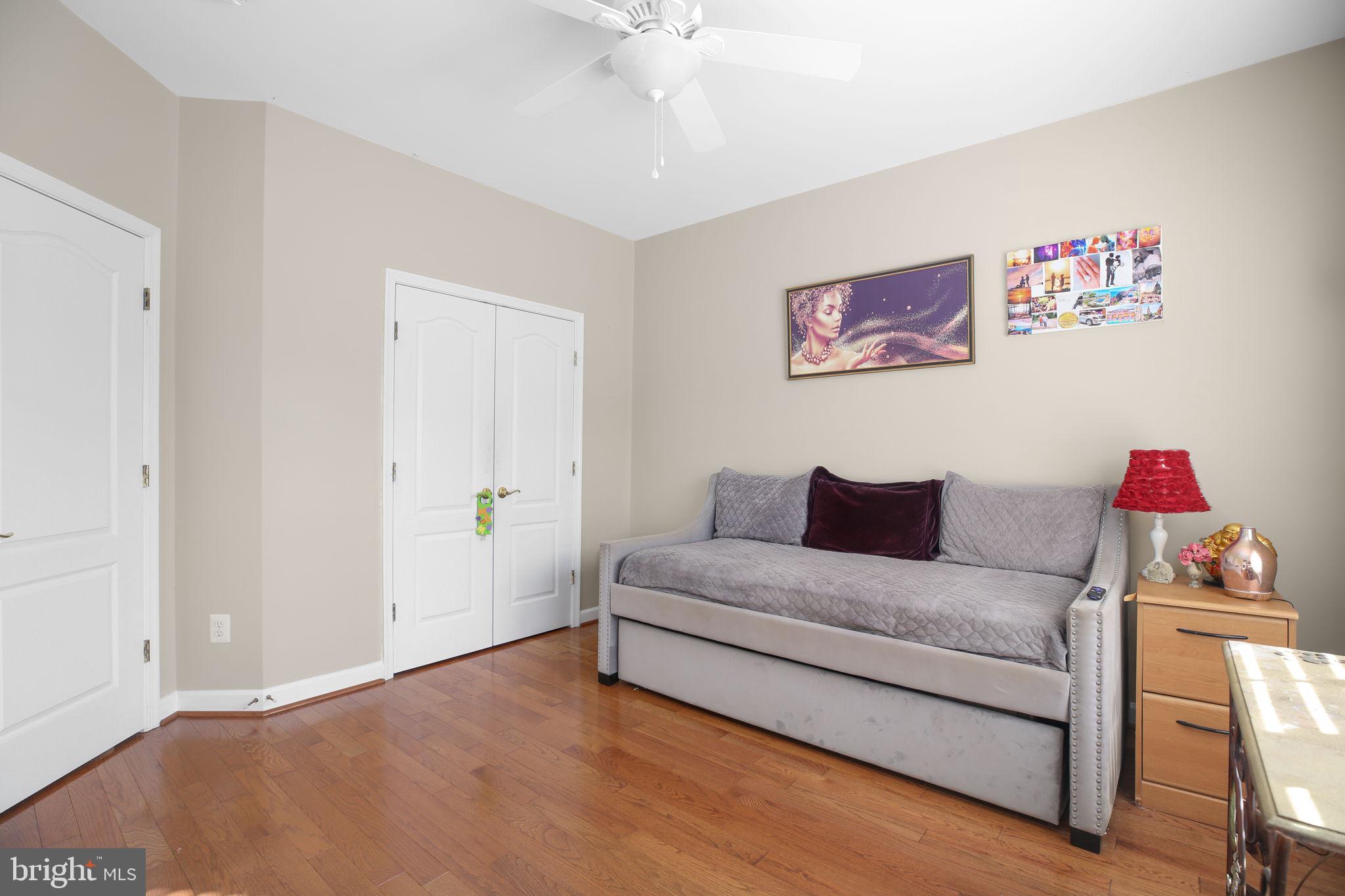 DAVIS ESTATES - Residential