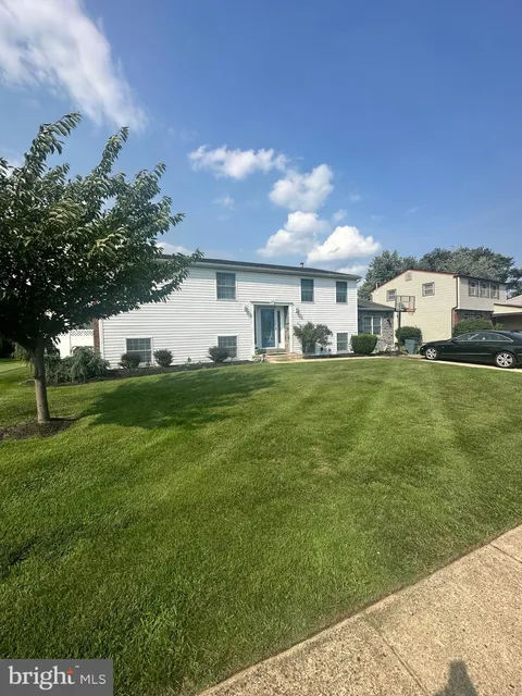 15 Princeton Drive, Clementon, NJ MLS: NJCD2090956