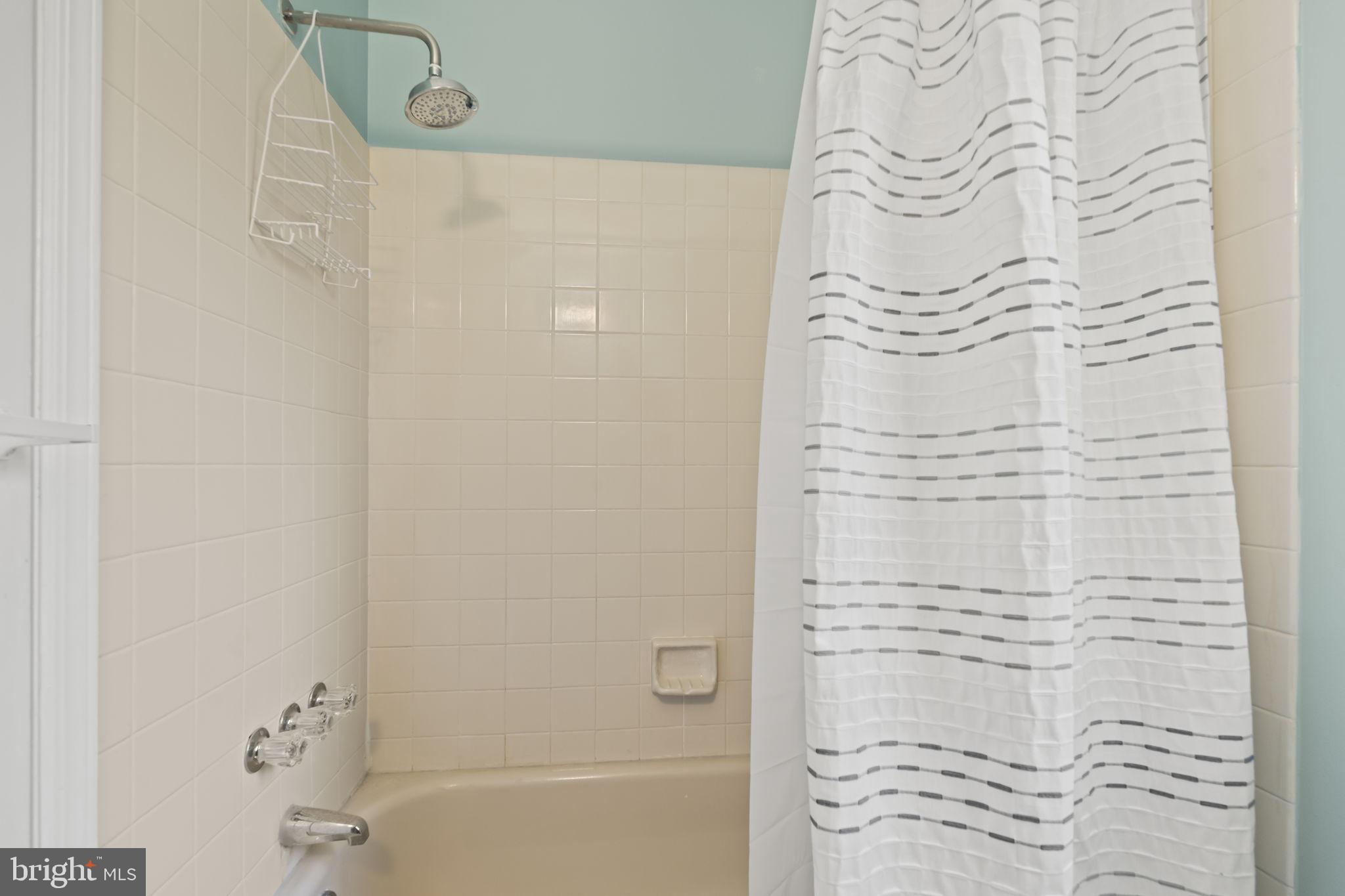 OAK FOREST - Residential