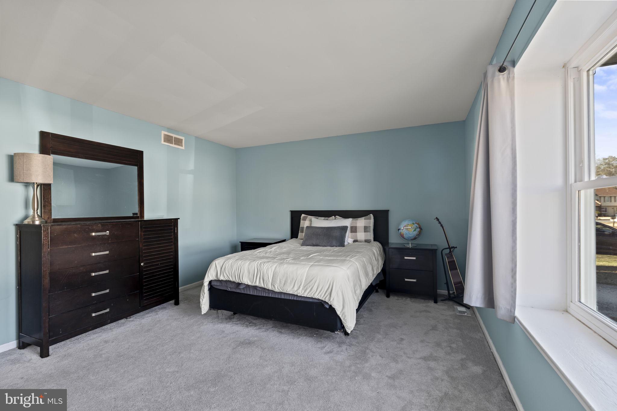 OAK FOREST - Residential