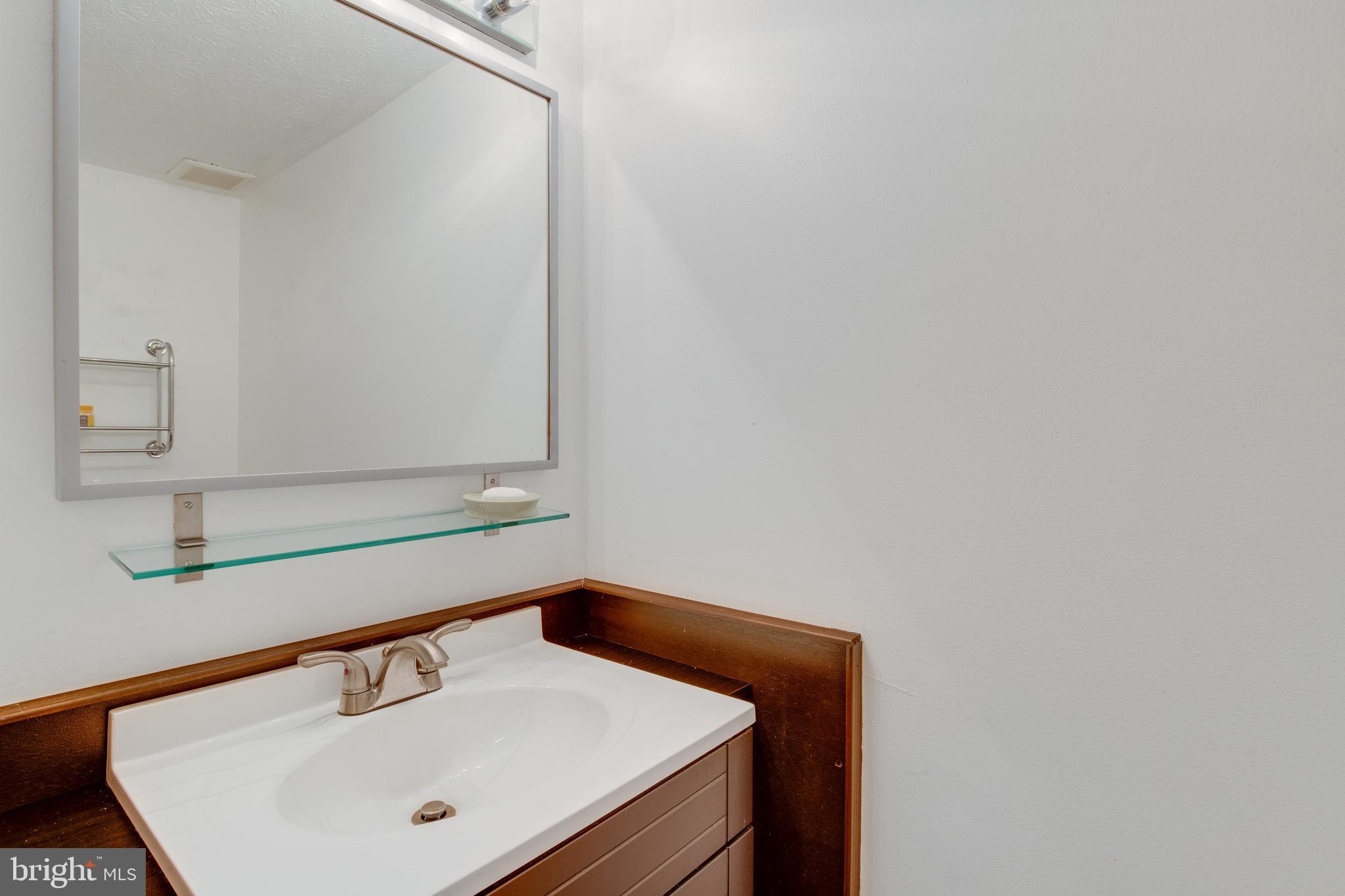 ASPEN PARK - Residential Lease