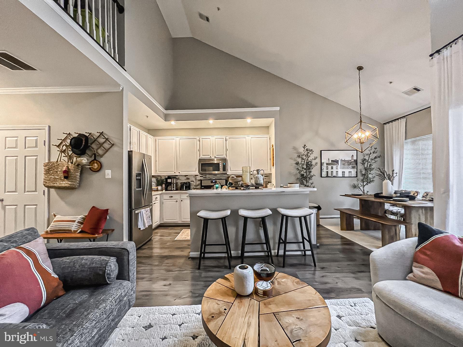 CHANCERY OF KINGSTOWNE - Residential Lease