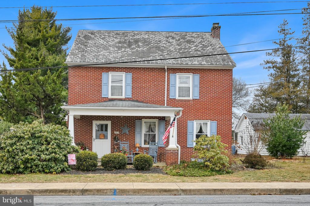 Photo of 5870 Pine Street, EAST PETERSBURG, PA 17520 (MLS # PALA2064878)