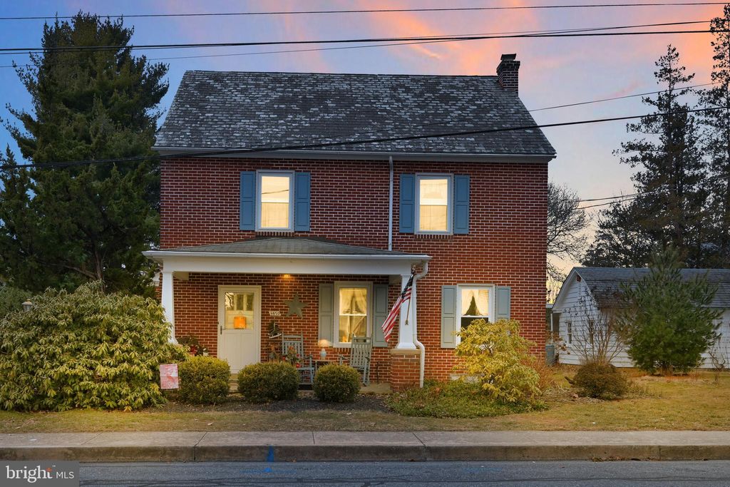 Photo of 5870 Pine Street, EAST PETERSBURG, PA 17520 (MLS # PALA2064878)