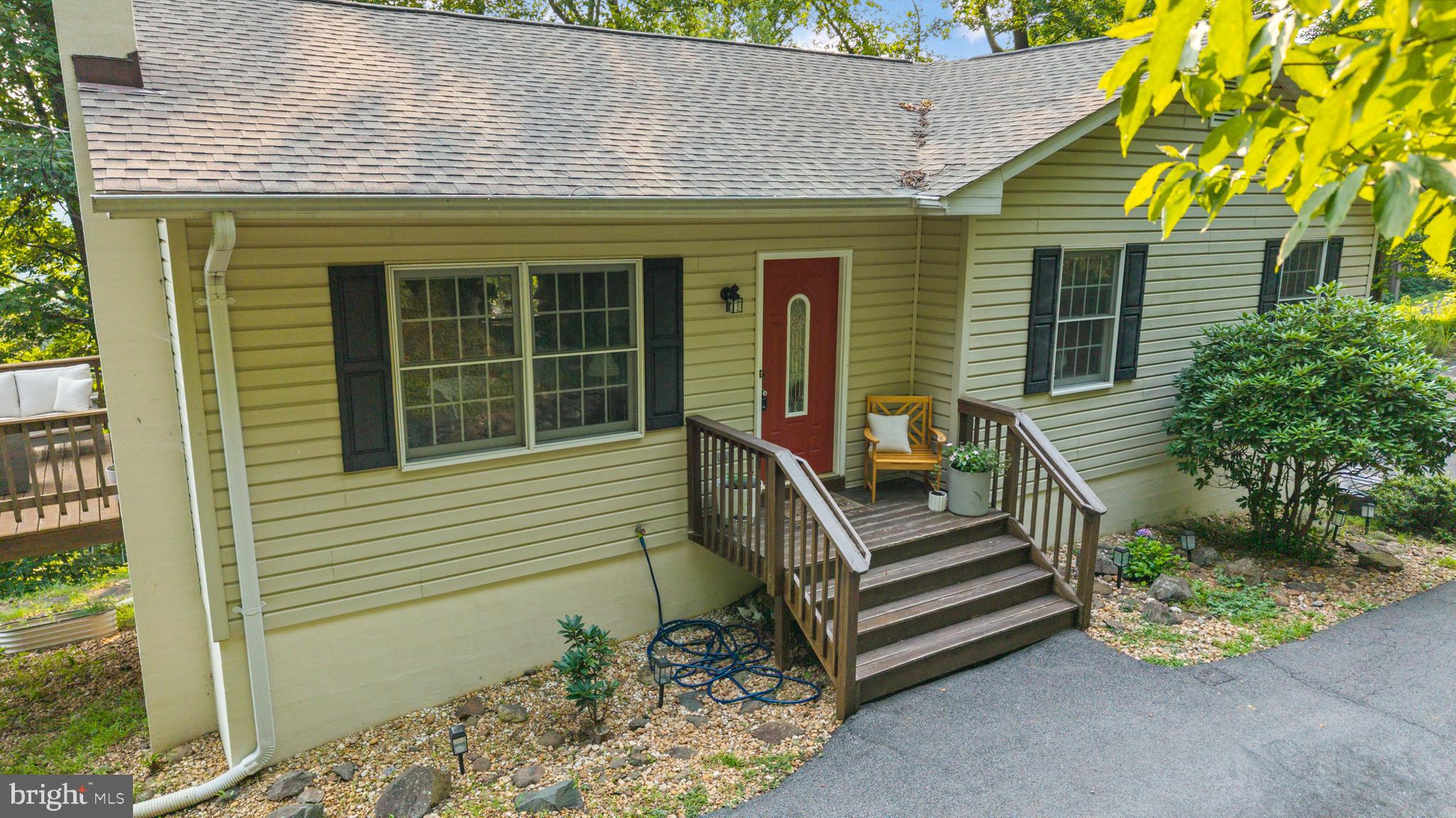 1336 GRANNY SMITH ROAD