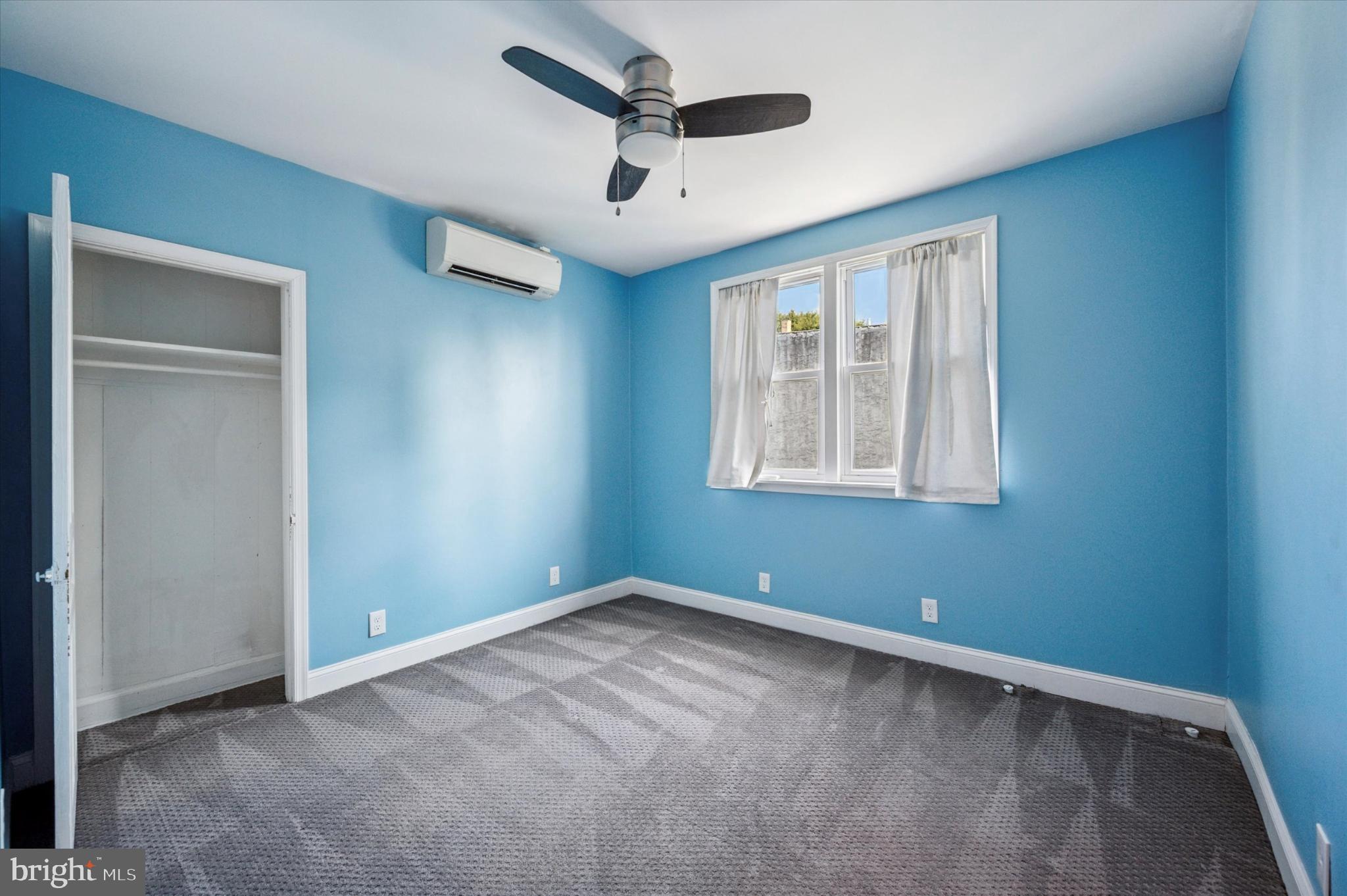 PORT RICHMOND - Residential