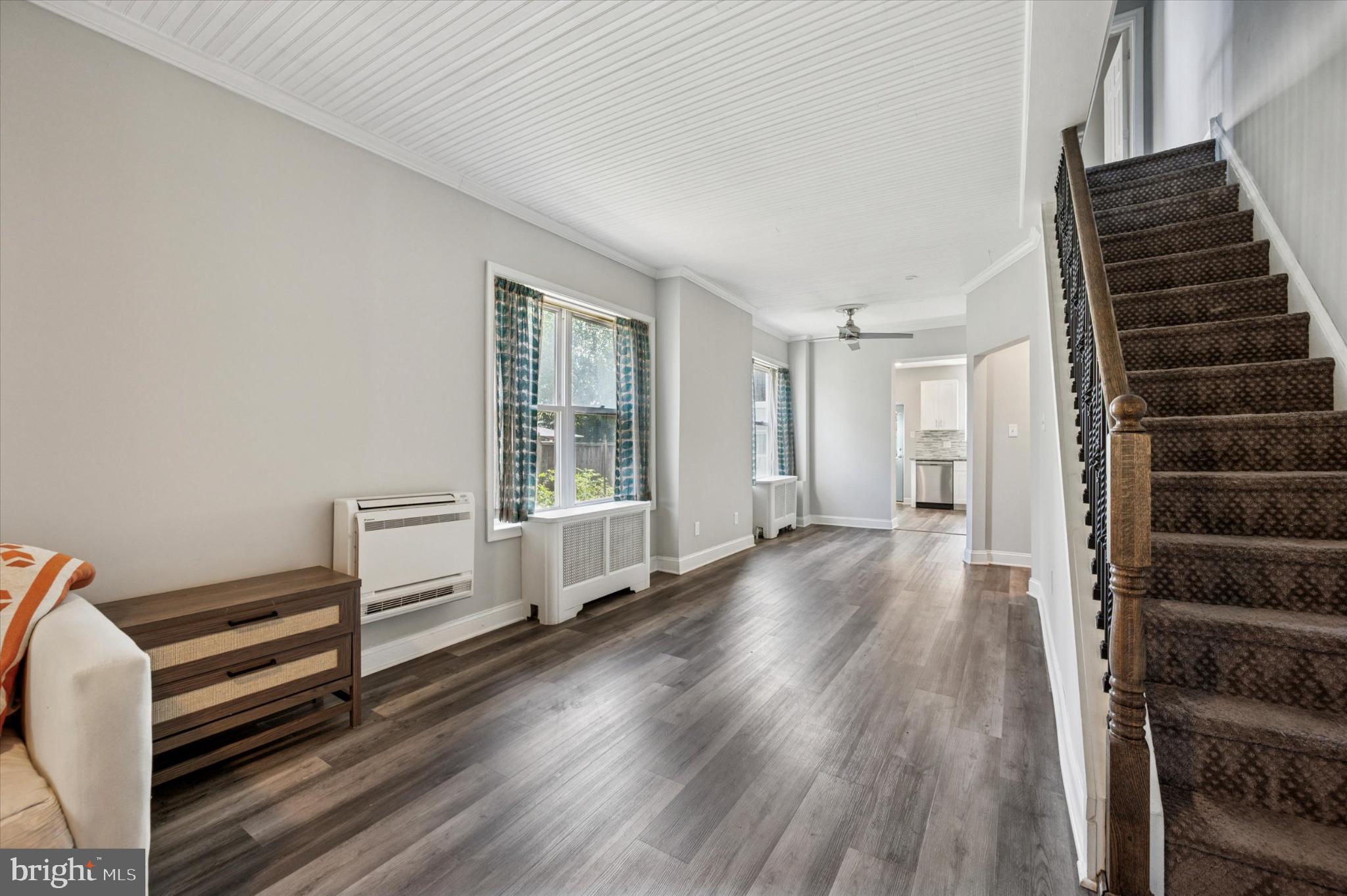 PORT RICHMOND - Residential