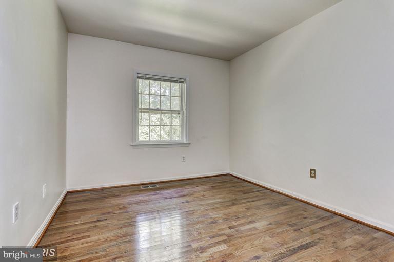 WHISKEY BOTTOM - Residential Lease