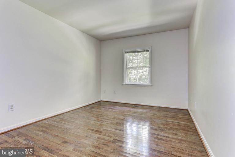 WHISKEY BOTTOM - Residential Lease