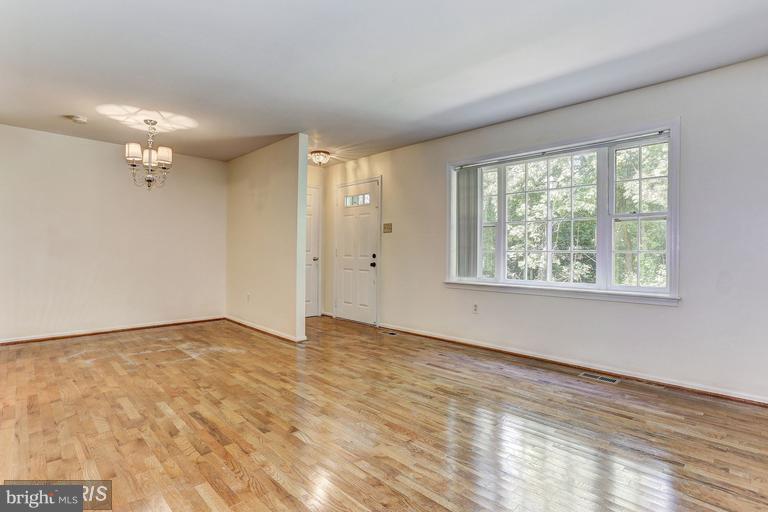 WHISKEY BOTTOM - Residential Lease