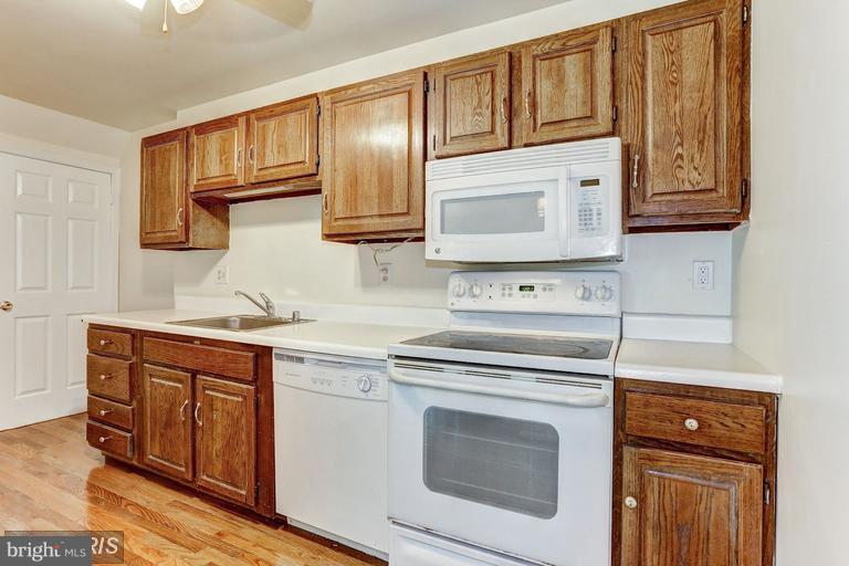 WHISKEY BOTTOM - Residential Lease