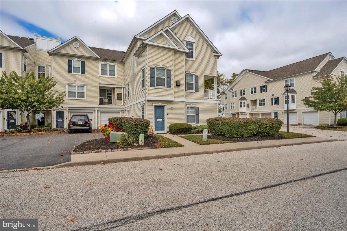 5606 RIVERFRONT DRIVE