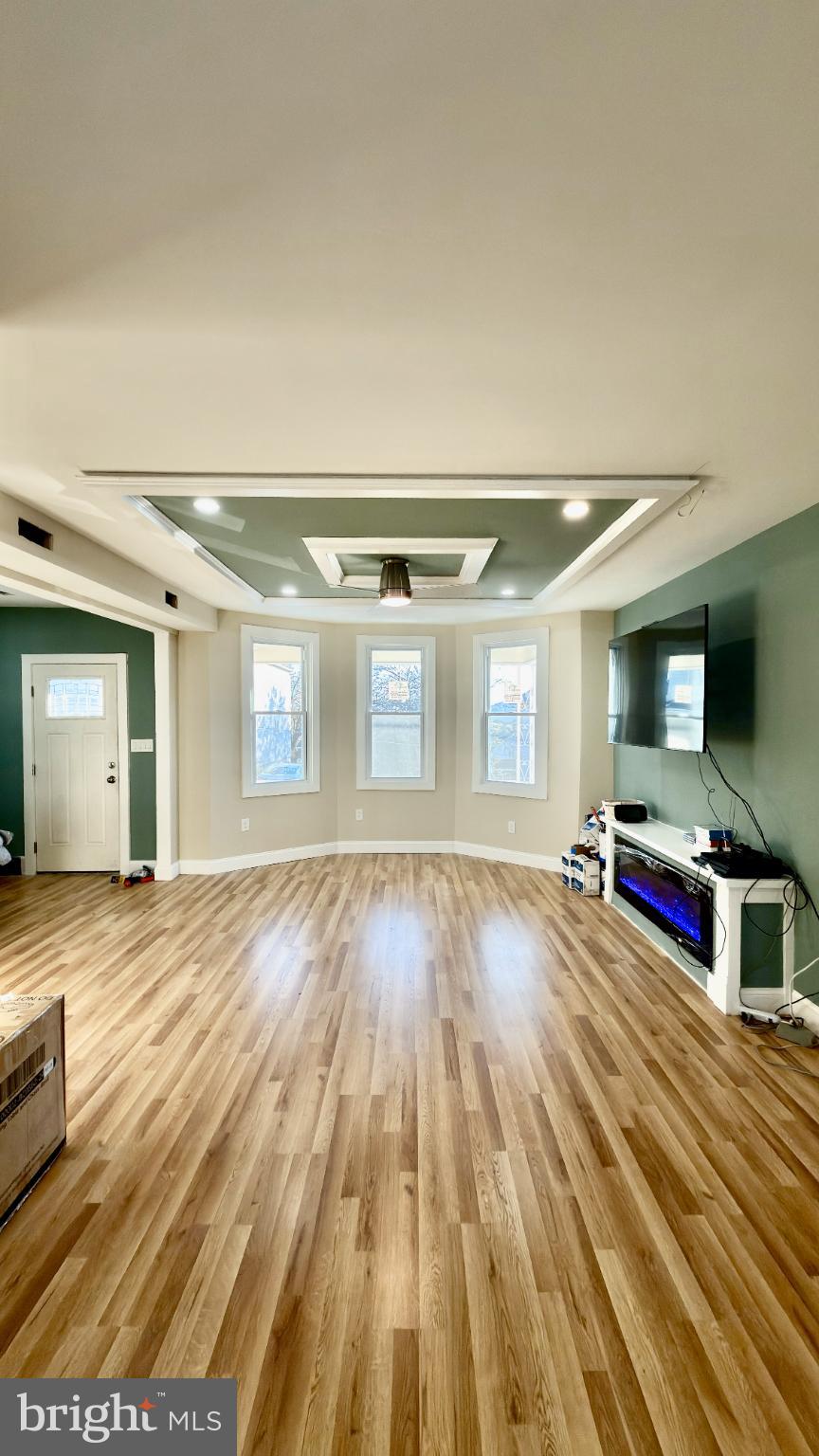 BLACK ADDITION - Residential