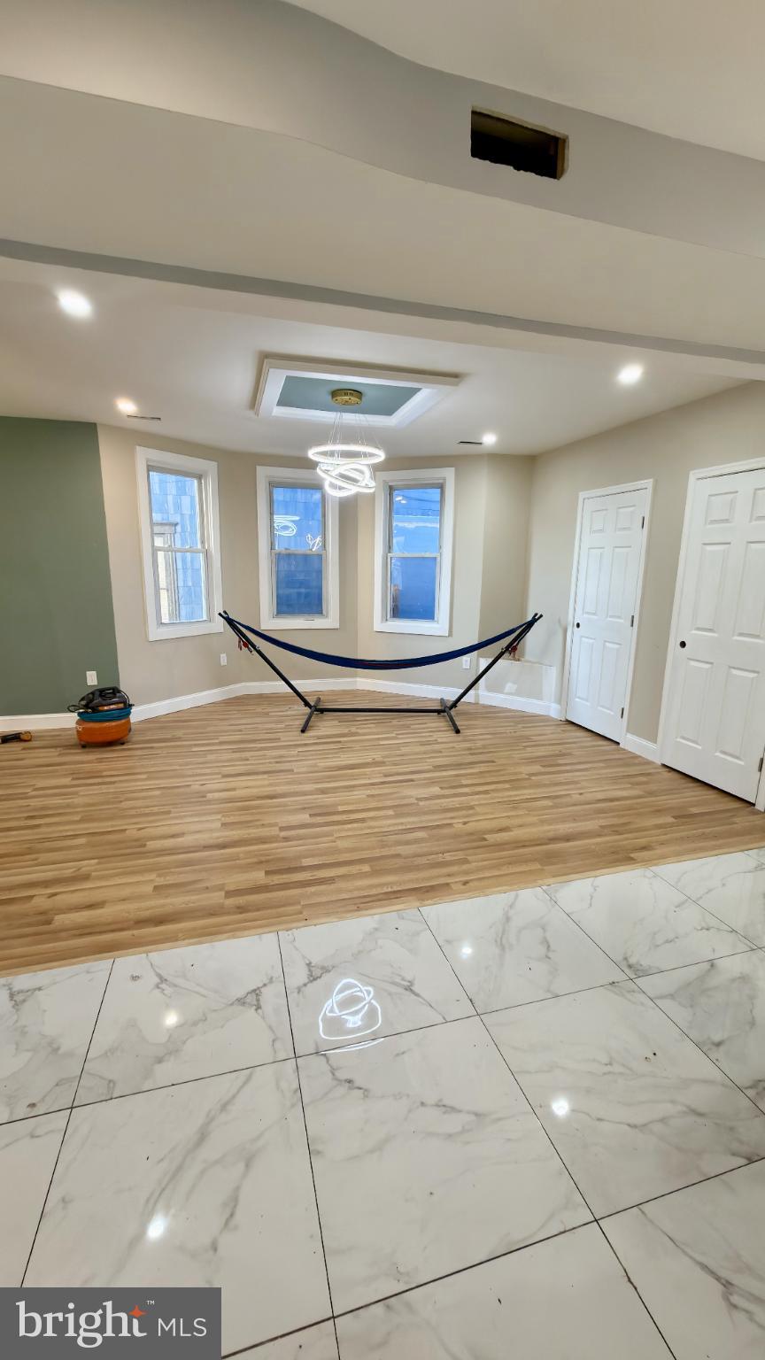 BLACK ADDITION - Residential