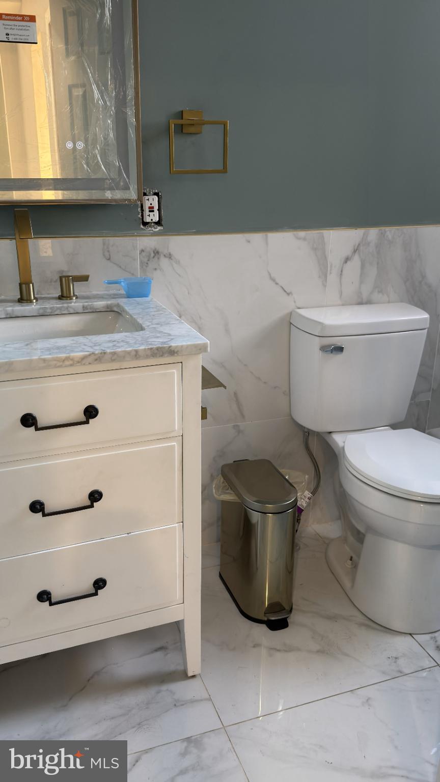 BLACK ADDITION - Residential