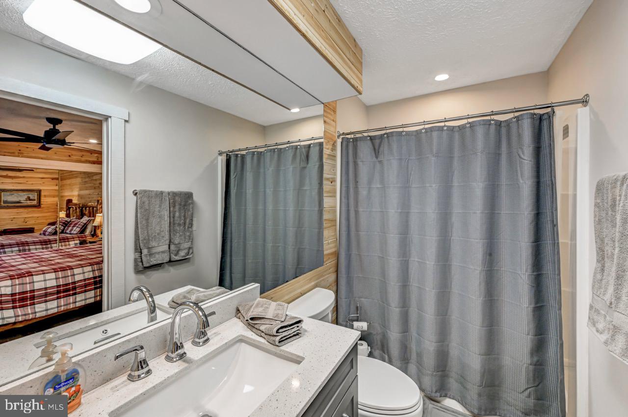 SNOW RIDGE VILLAGE - Residential