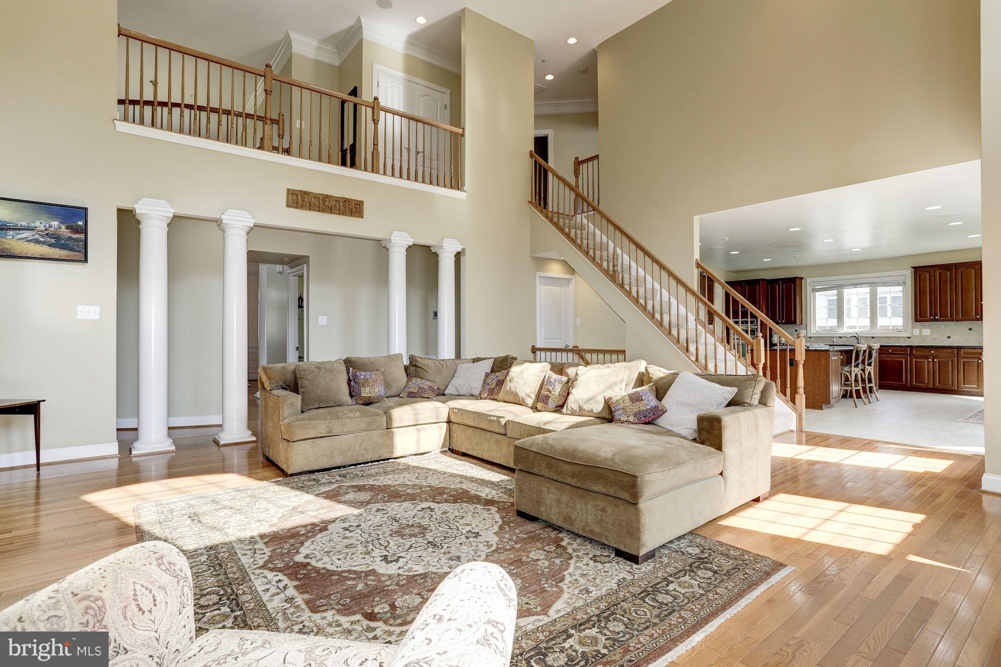 RIVERWOOD - Residential