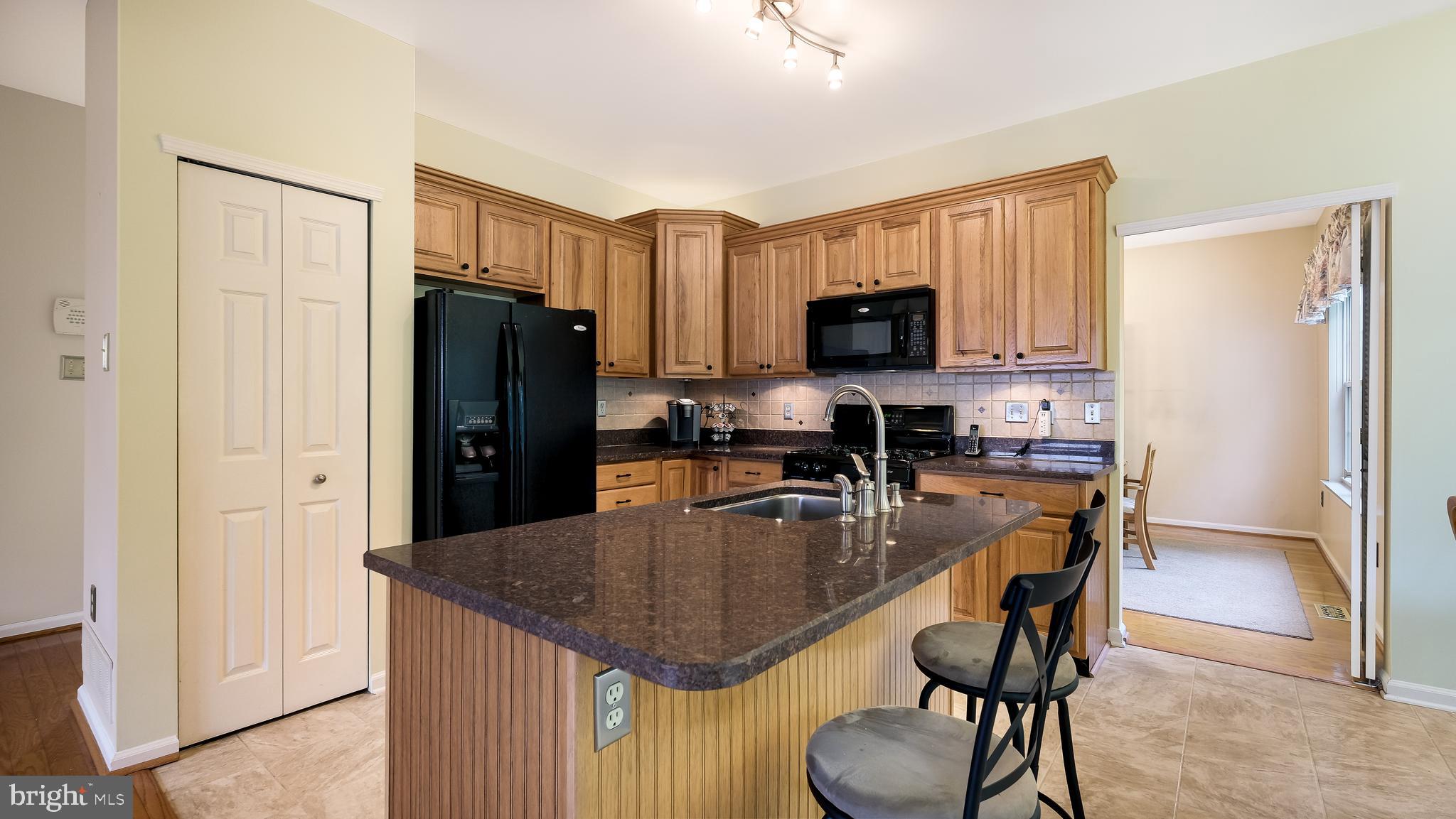 WARRINGTON OAKS - Residential