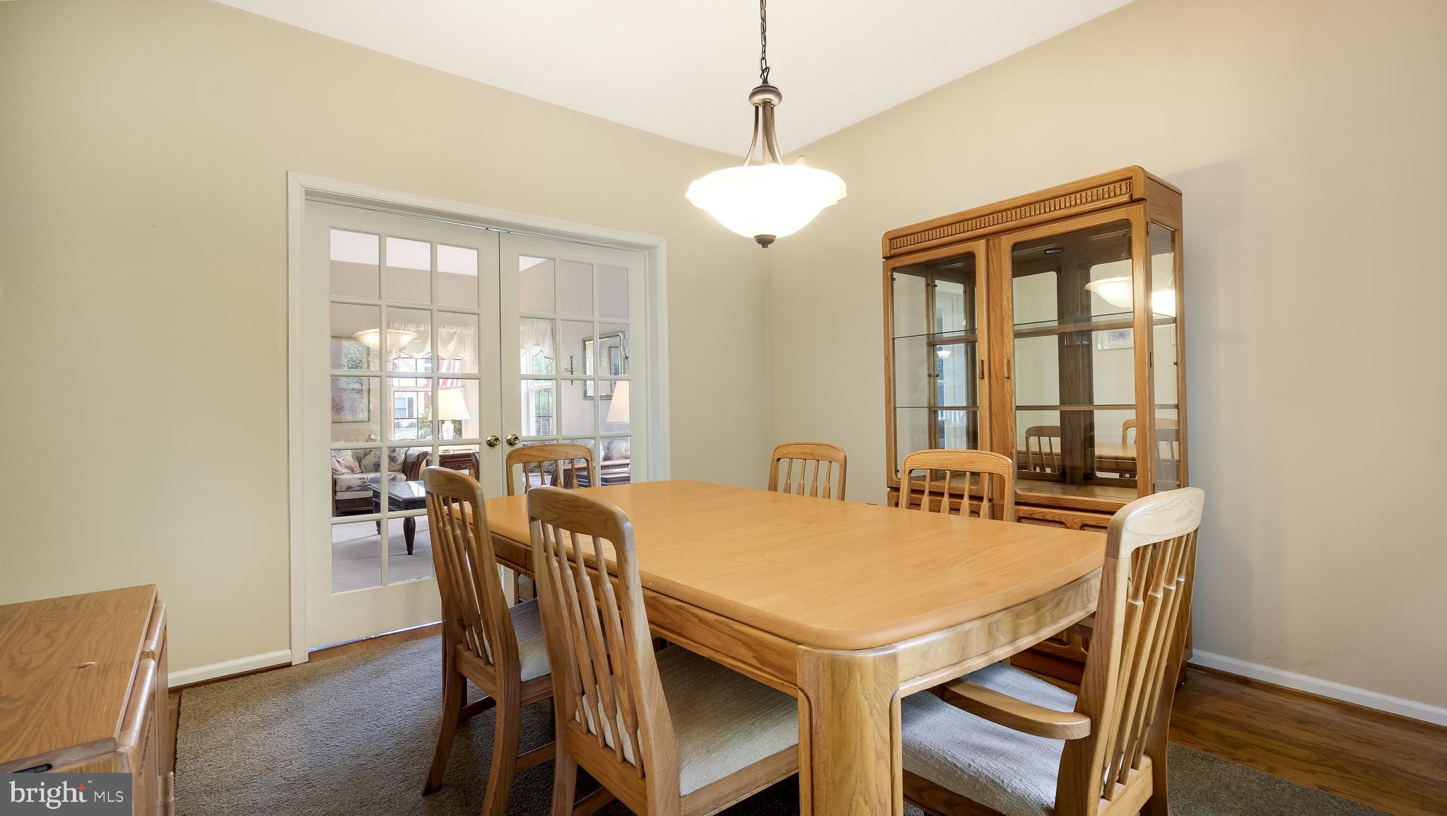 WARRINGTON OAKS - Residential