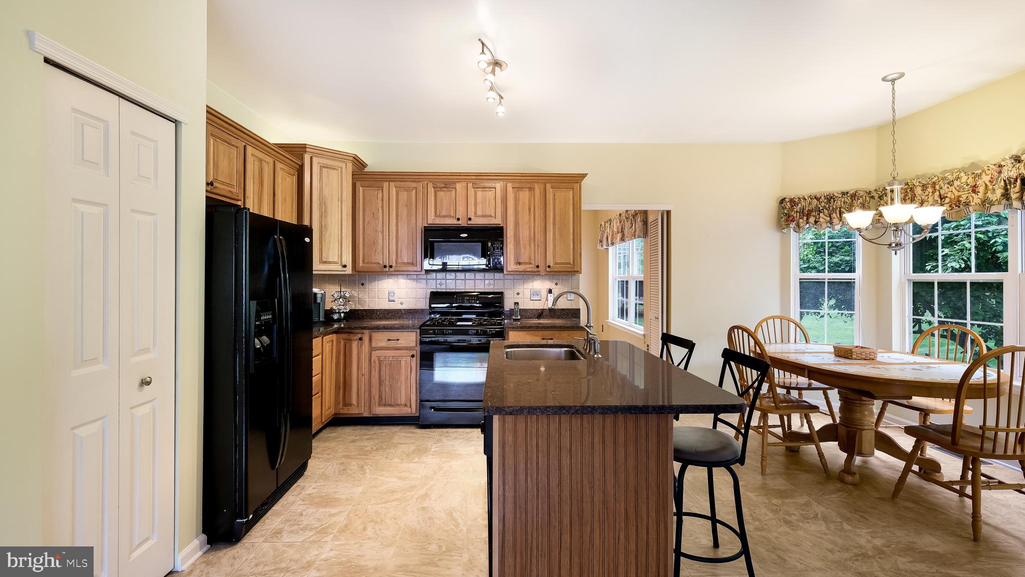 WARRINGTON OAKS - Residential
